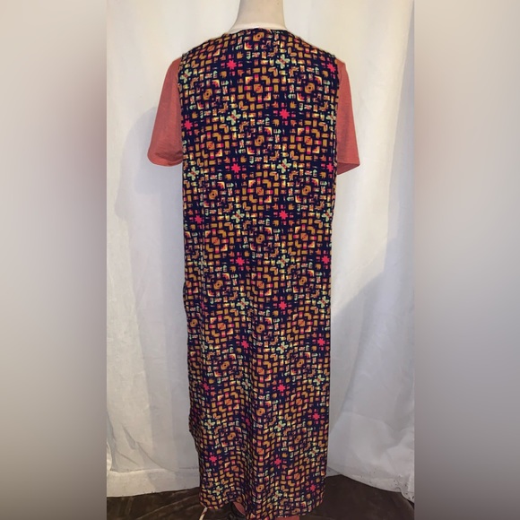 Lula Roe - Picture 4 of 4